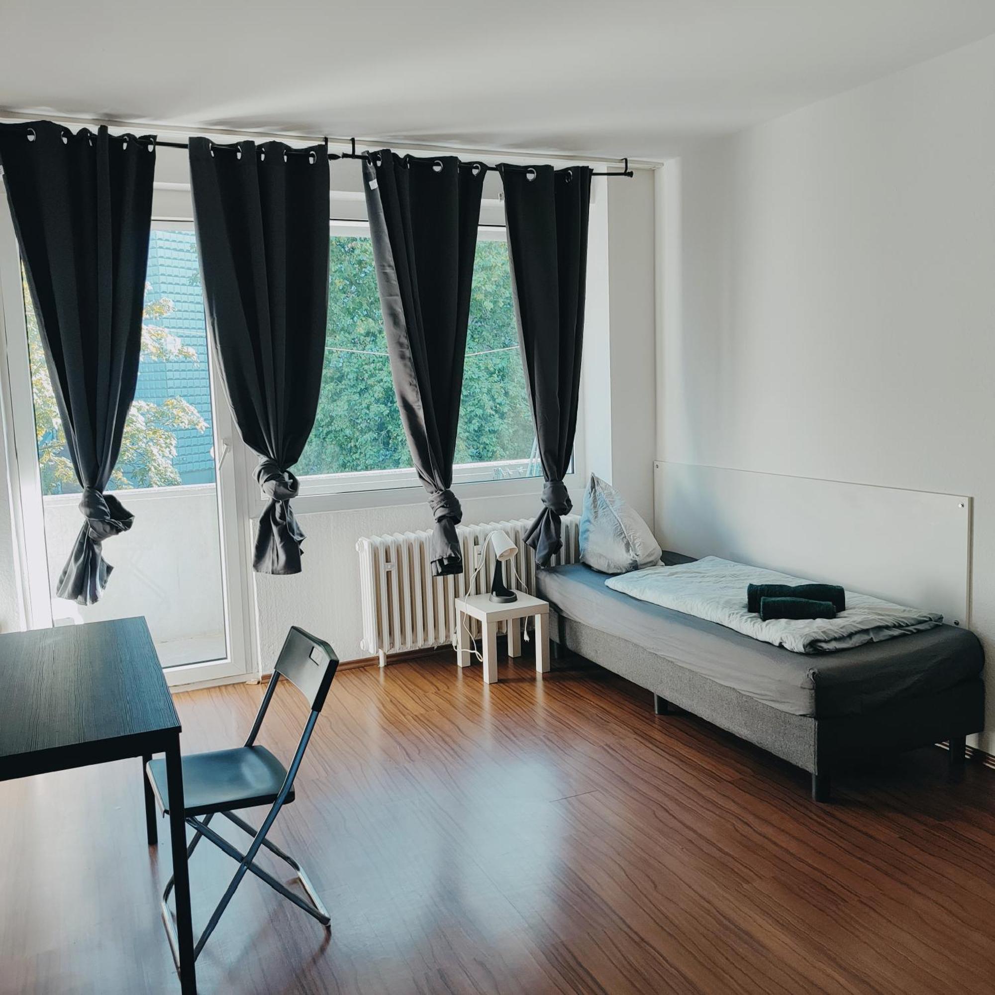 Ferienwohnung Monteurwohnung Messewohnung Duisburg Sued Grenze Duesseldorf 6 Personen Eksteriør bilde